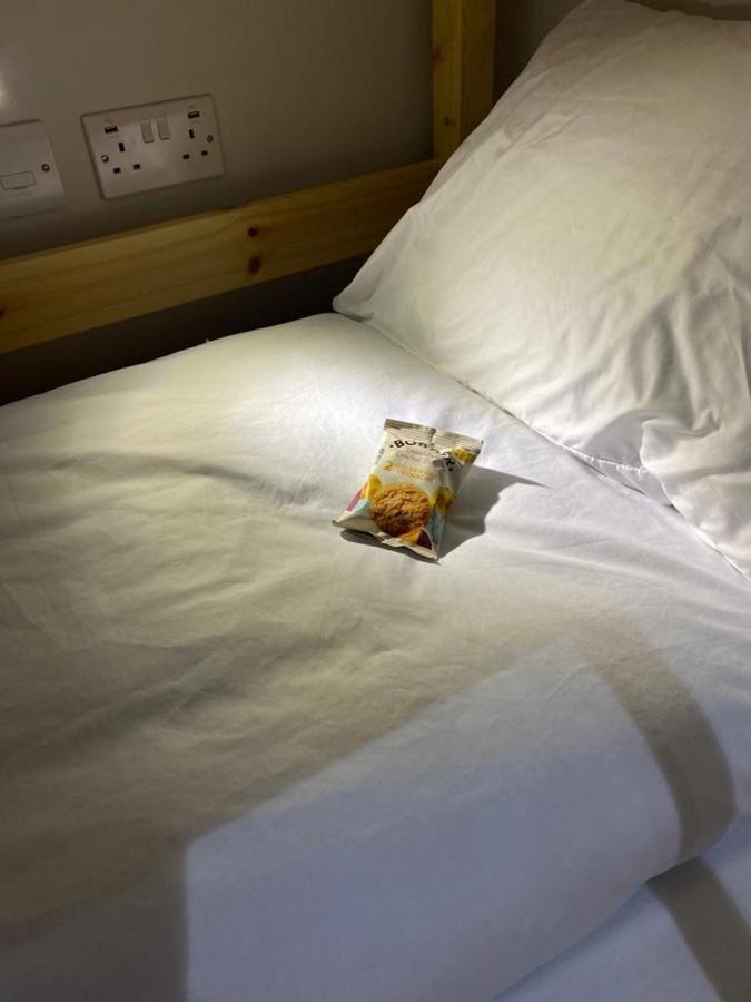Just Sleep Hostel Единбург Екстериор снимка